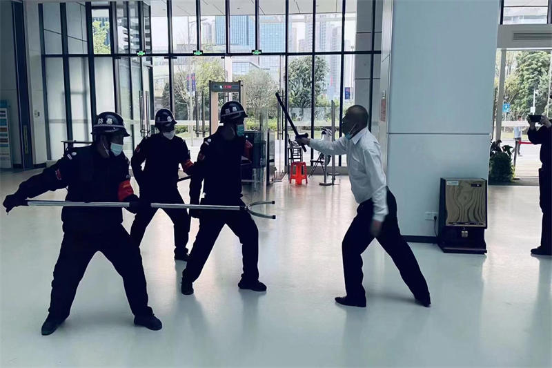 ����ѵ��